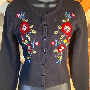 Comment | Floral Embroidered Wool Cardigan | S